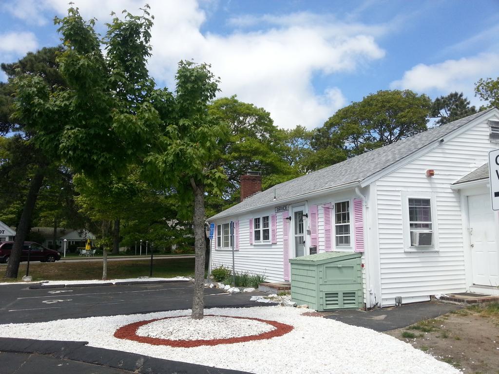 Bass River Motel South Yarmouth Buitenkant foto