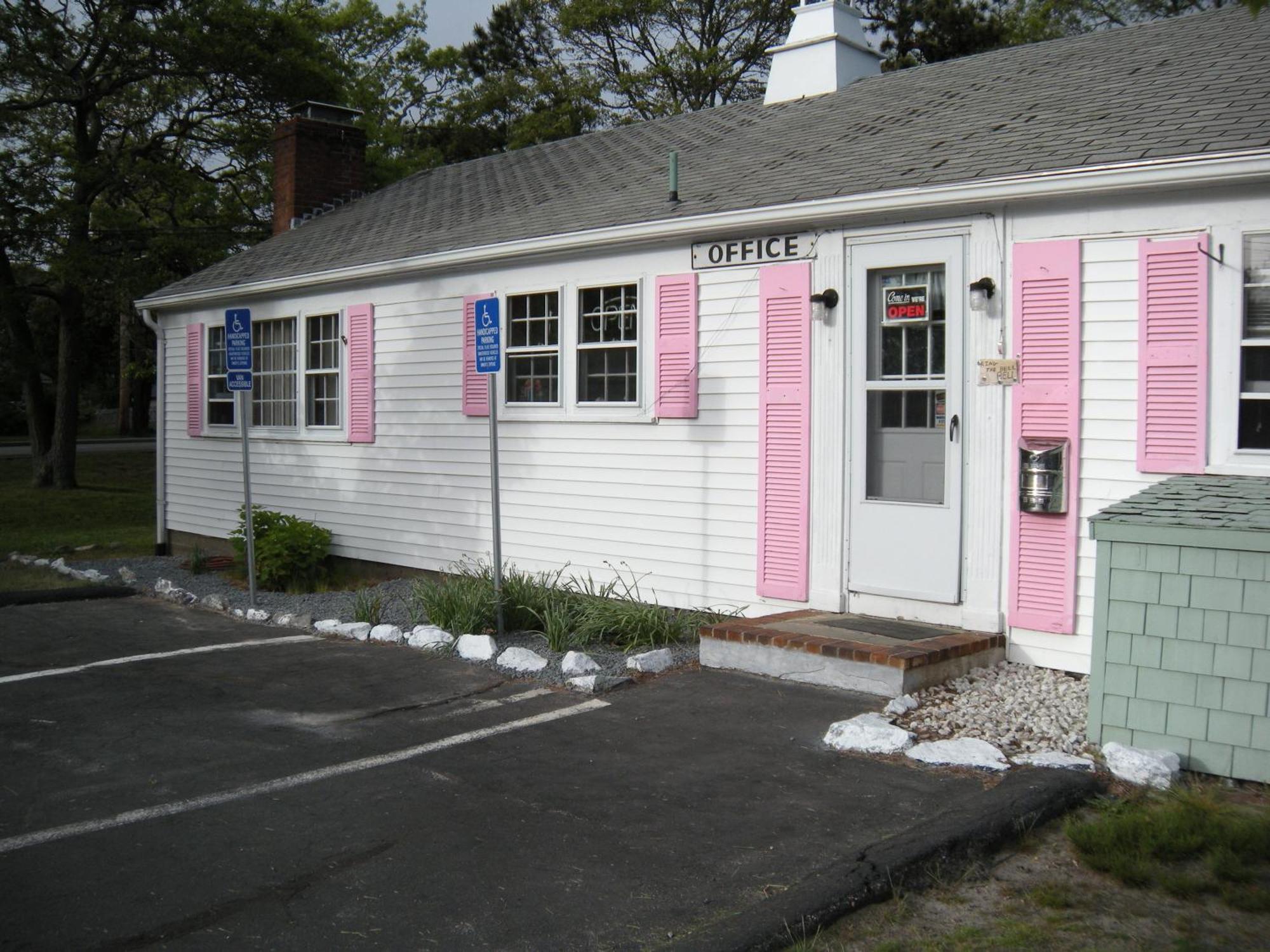 Bass River Motel South Yarmouth Buitenkant foto